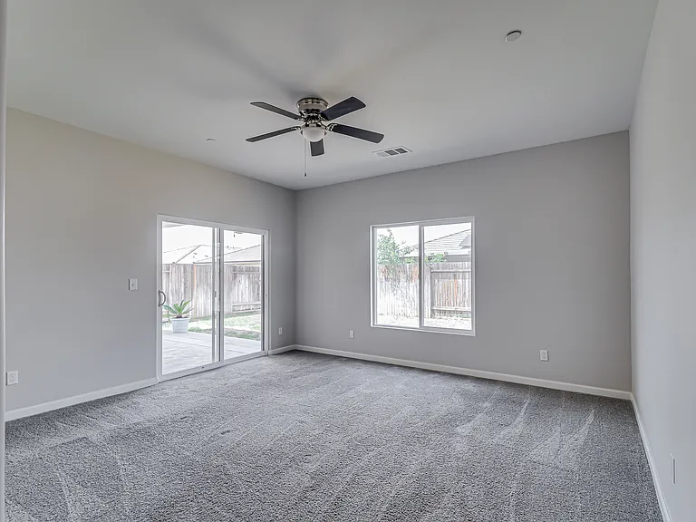 8400 Jean Anne St — Photo 27