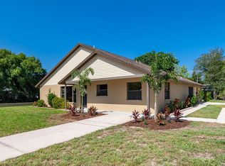 3010 S Lockwood Ridge Rd, Sarasota, FL 34239