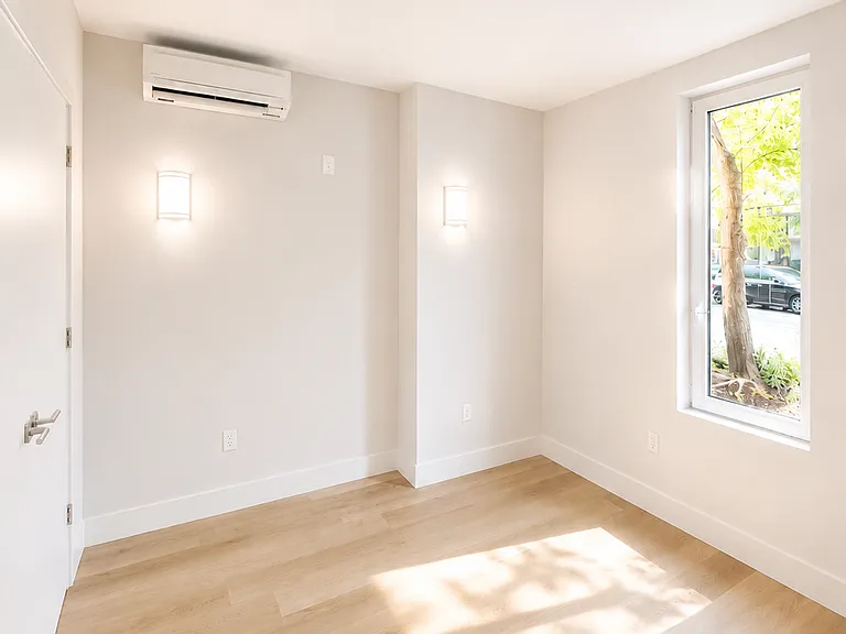 91 Bruckner Blvd #106 — Photo 5