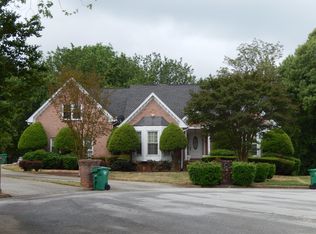 5911 Southland Dr, Stone Mountain, GA 30087