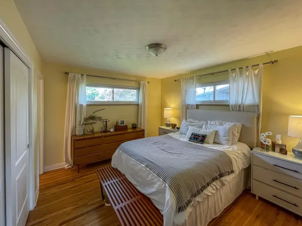 2551 S Ivy St, Denver, CO 80222
