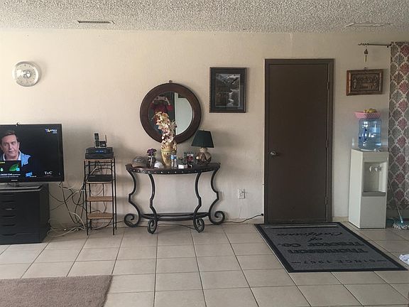 4th image of 34313 Paris St APT 2