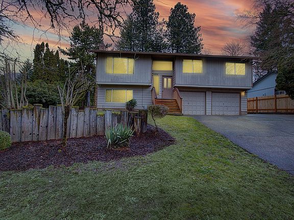 4th image of 4906 NE 48th St