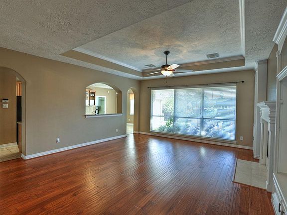 4th image of 18134 Bayou Mead Trl