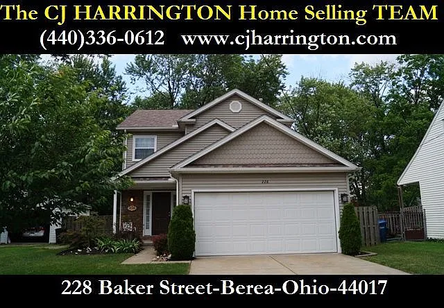 228 Baker St photo 1