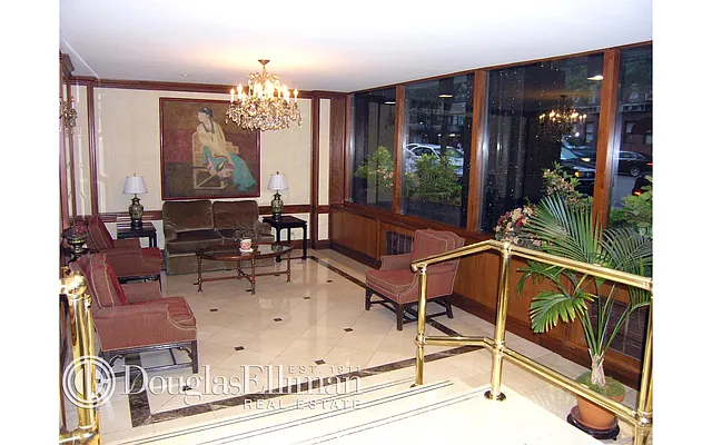 Sold by Douglas Elliman | media 15