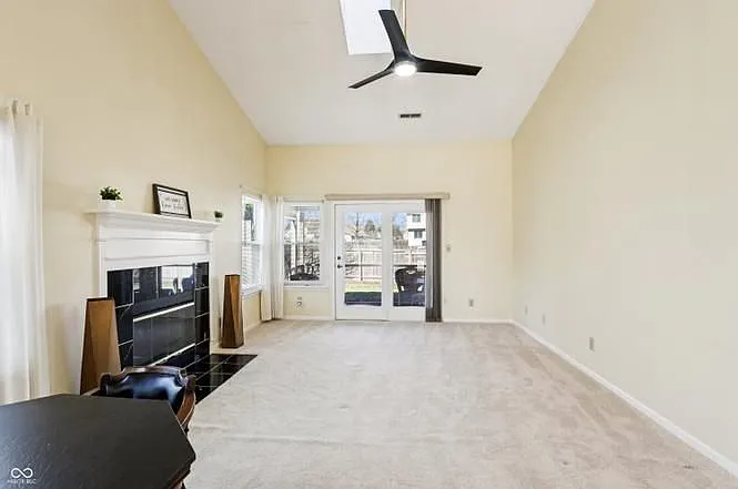 3122 Village Park North Dr — Photo 3