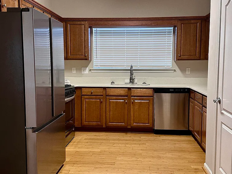 5272 Promenade Dr — Photo 4