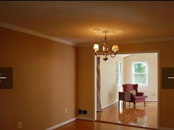4th image of 3614 Heritage Ln