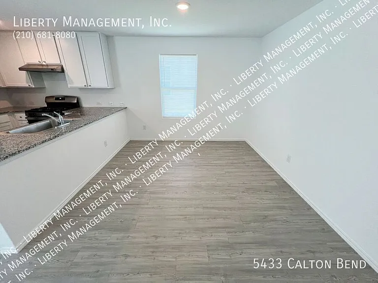 5433 Calton Bnd — Photo 8
