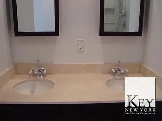 Rented by Magnum Realty Holdings, LLC | media 30