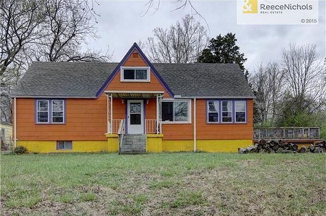 1st image of 6334 Sloan Ave