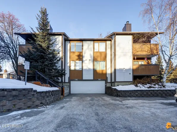 7436 Foxridge Way #4-A, Anchorage, AK 99518