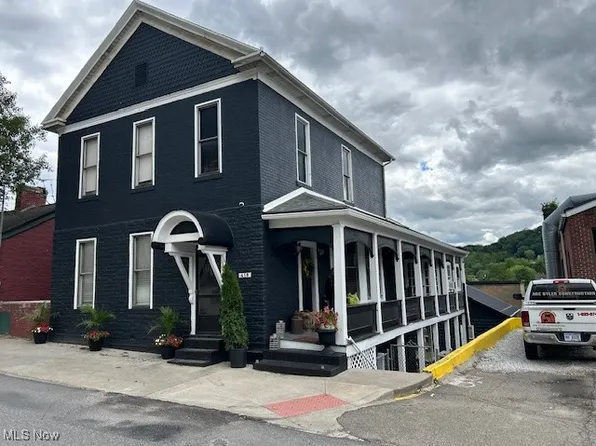 419 Commerce St, Wellsburg, WV 26070