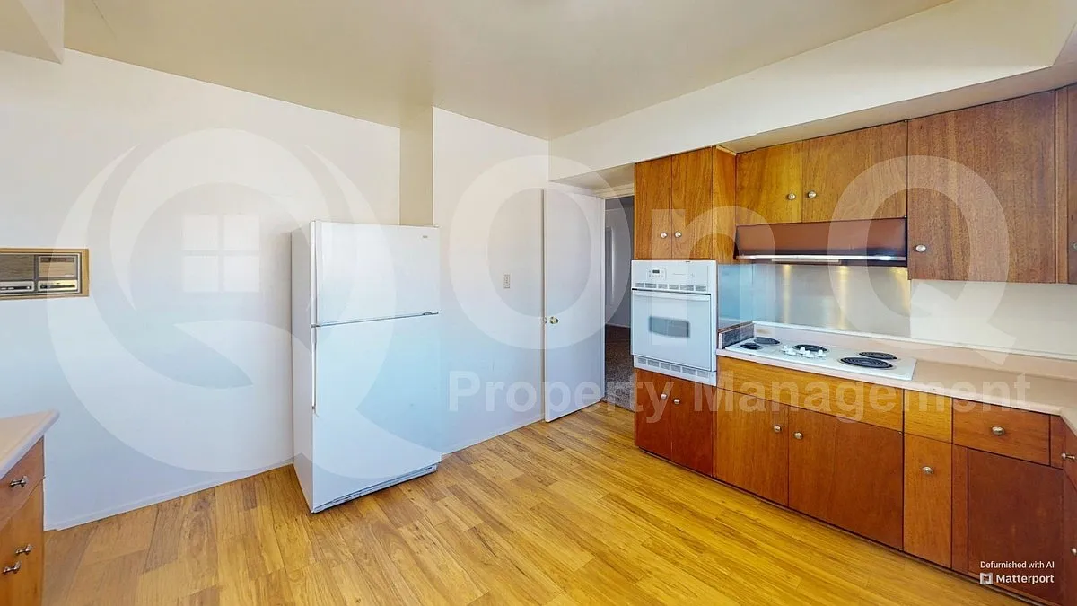 4 bed, 3.0 bath, 2392 sqft, $2,800 — Photo 4