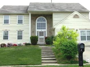 1 Edgewater Ct, Erial, NJ 08081