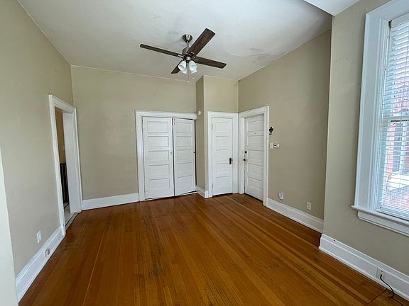 4th image of 22-38 D St #38-2