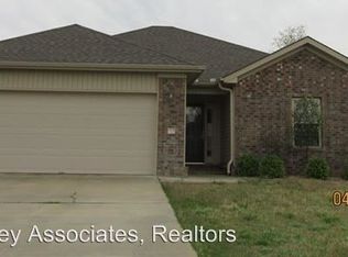 77 Willow Lake Dr, Ward, AR 72176