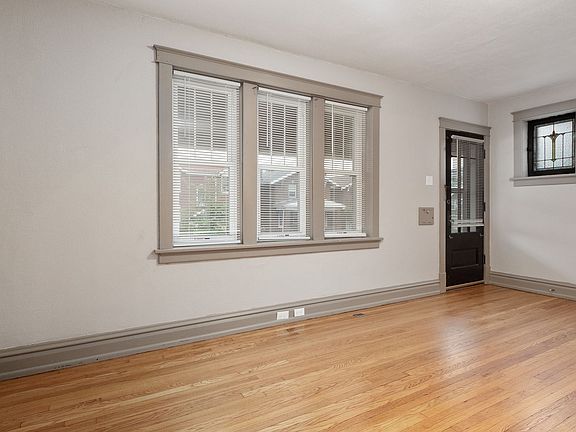 4th image of 5038 Tholozan Ave #1F-496