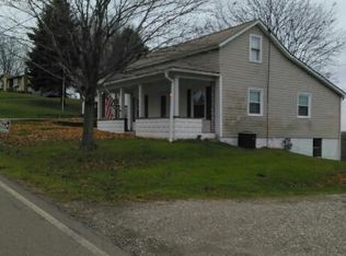 60444 Main St, Jacobsburg, OH 43933