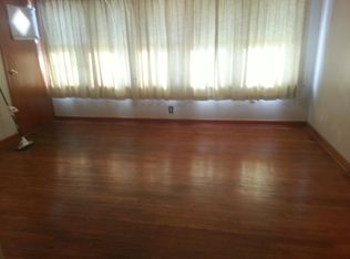 525 W 8th St APT 4, Junction City, KS 66441