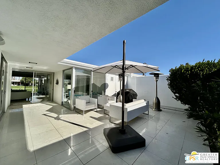 16 Lakeview Cir — Photo 30