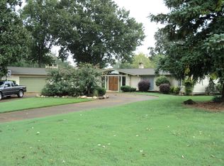 125 Valleybrook Cir, Hixson, TN 37343