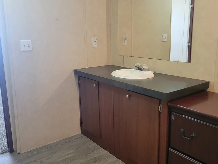Stonegate MHC — Photo 37