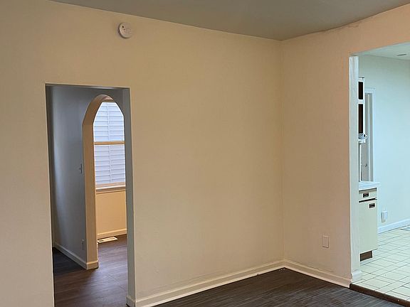 5th image of 13 Oconnell St #1