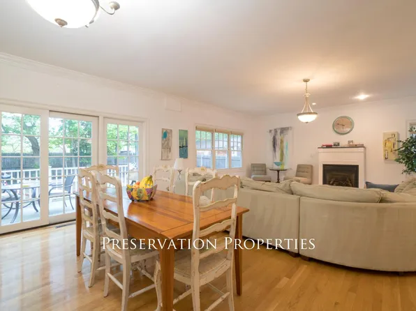 336 Cabot St #1, Newton, MA 02460
