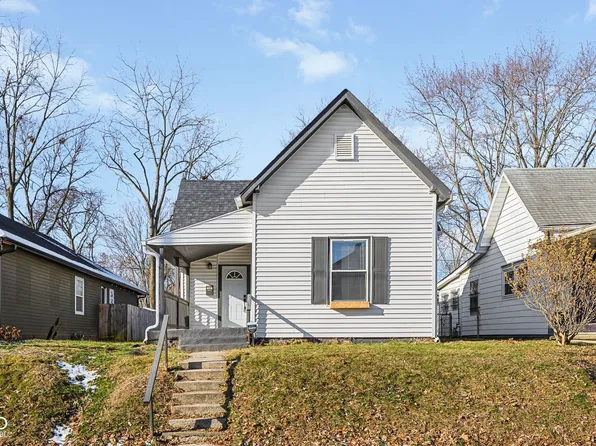 4018 Boulevard Pl, Indianapolis, IN 46208