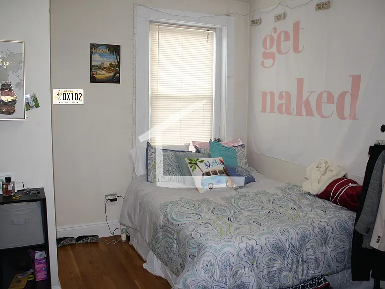 199 Winthrop Rd #2 — Photo 11