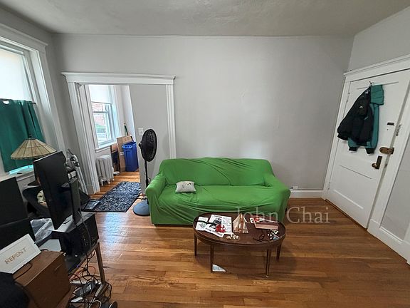 3rd image of 225 Kelton St APT 12