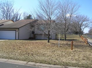 2005 Vienna Ln, Eagan, MN 55122