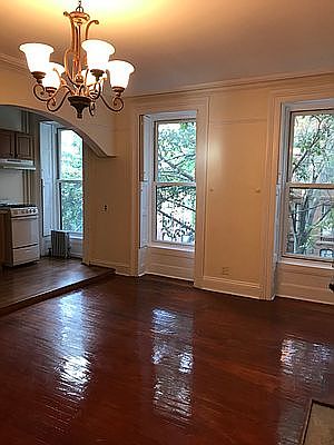 1st image of 402 Grand Ave #2