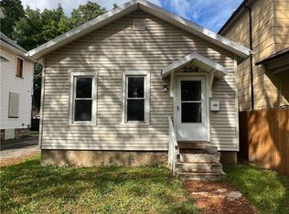 284 Magnolia St, Rochester, NY 14611