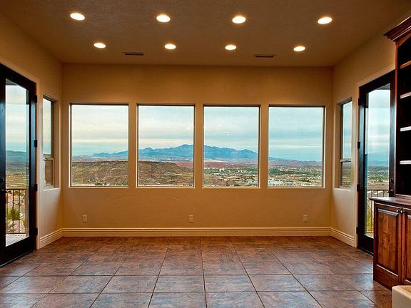 3rd image of 2323 S Southgate Hills Dr