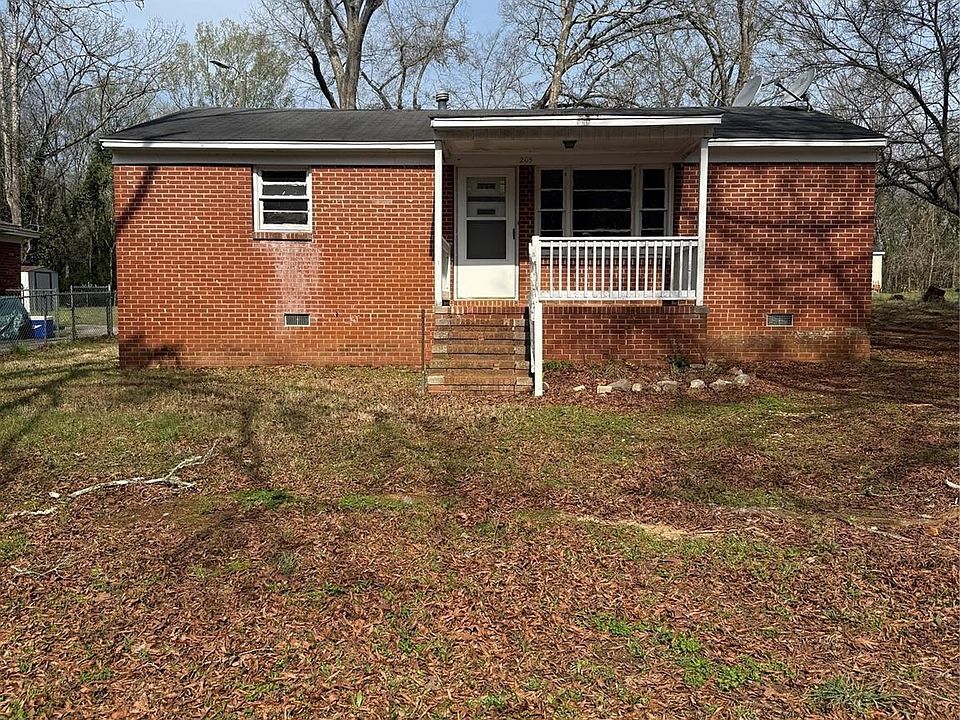 1st image of 205 Jewel St