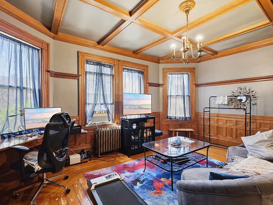 3 Monmouth St #2