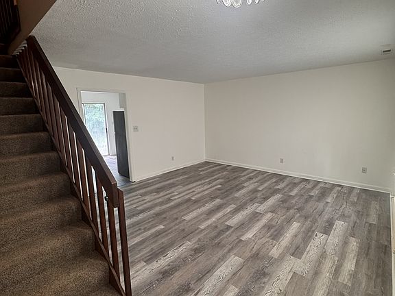 4th image of 542 Leesville Rd Unit 1-118