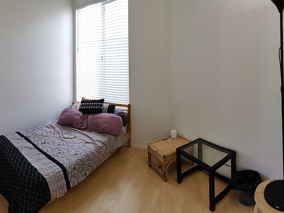 1st image of 465 Navaro Way Unit 121