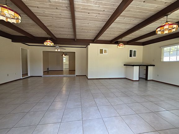 3rd image of 185 Alto Dr