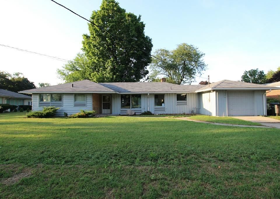 1st image of 140 W Dinehart Ave