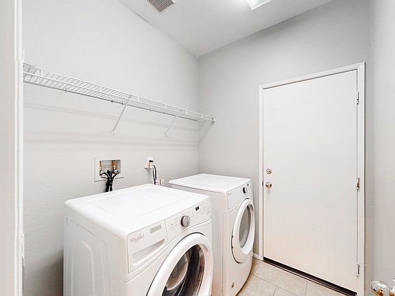 4th image of 10920 Mayberry St
