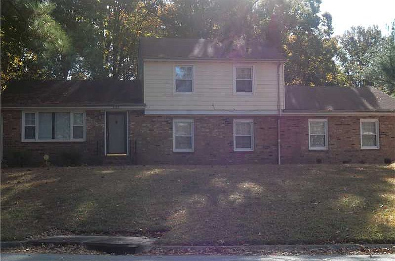 1st image of 4103 Queenswood Dr