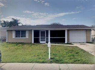 8735 Velvet Dr, Port Richey, FL 34668