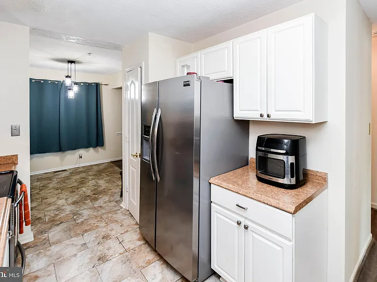 1401 Deep Gorge Ct — Photo 8