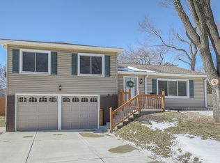 10224 Woodson Dr, Overland Park, KS 66207