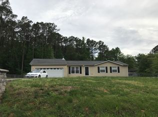 3982 Providence Rd, Hayes, VA 23072