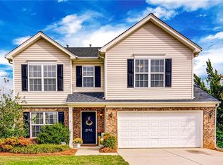 4303 Wolf Run Dr, Greensboro, NC 27406